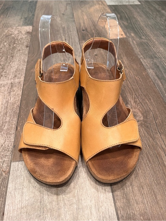 Taos Footwear Shoes - Taos Serene Tan Leather Slingback Wedge Sandals Sz 8-8.5 EUR 39 Adjust Straps